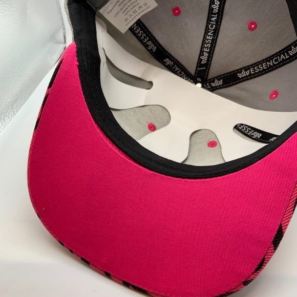 Essencial Key West Florida Conch Republic Embroidered Snapback Hat Gray/Pink - Picture 15 of 16